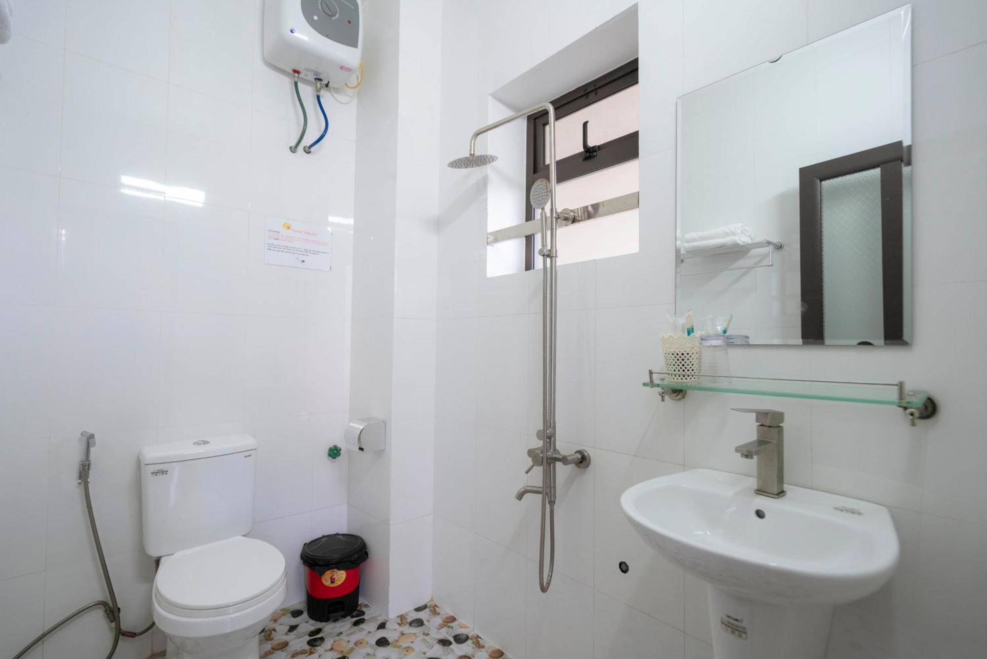 Hotel Fancy House Hạ Long Exterior foto